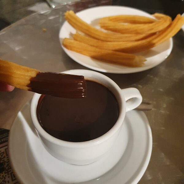 Chocolateria San Gines – būtina apsilankyti ir suvalgyti churros su karštu šokoladu